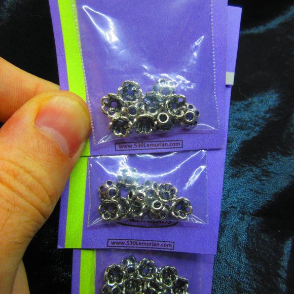 Silver Plated 7mm Scallop Bead Caps Spacer Beads 10Pcs Each Package Lot Of 3 - Picture 3 of 3